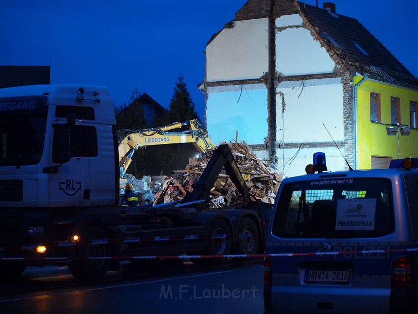 Hausexplosion Bruehl bei Koeln Pingsdorferstr P600.JPG